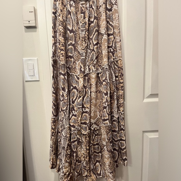 Blue Island strapless sundress, size medium, reptile print - Picture 4 of 6